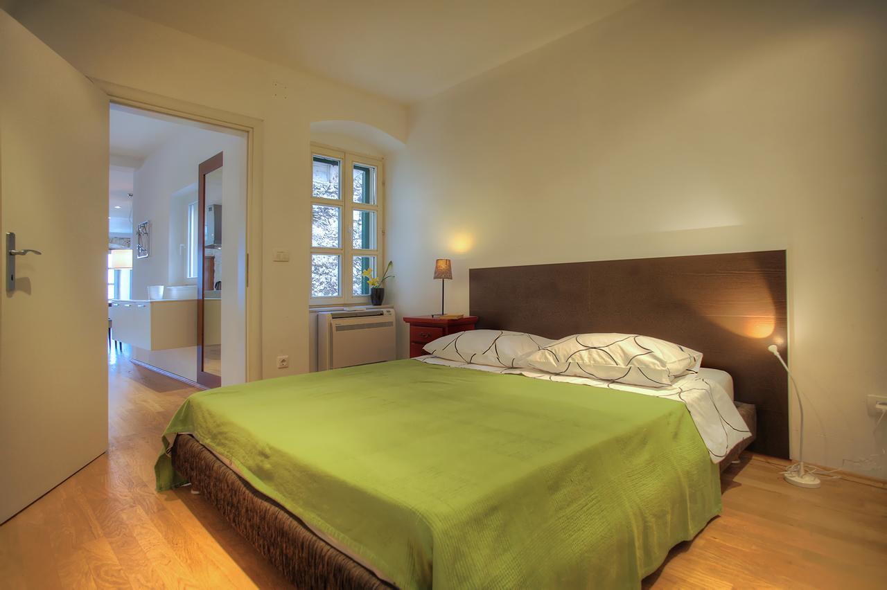 Casa Marina Apartments 시베니크 외부 사진