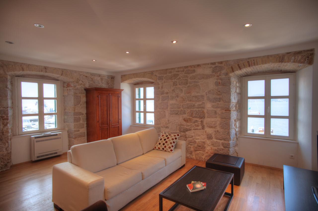 Casa Marina Apartments 시베니크 외부 사진