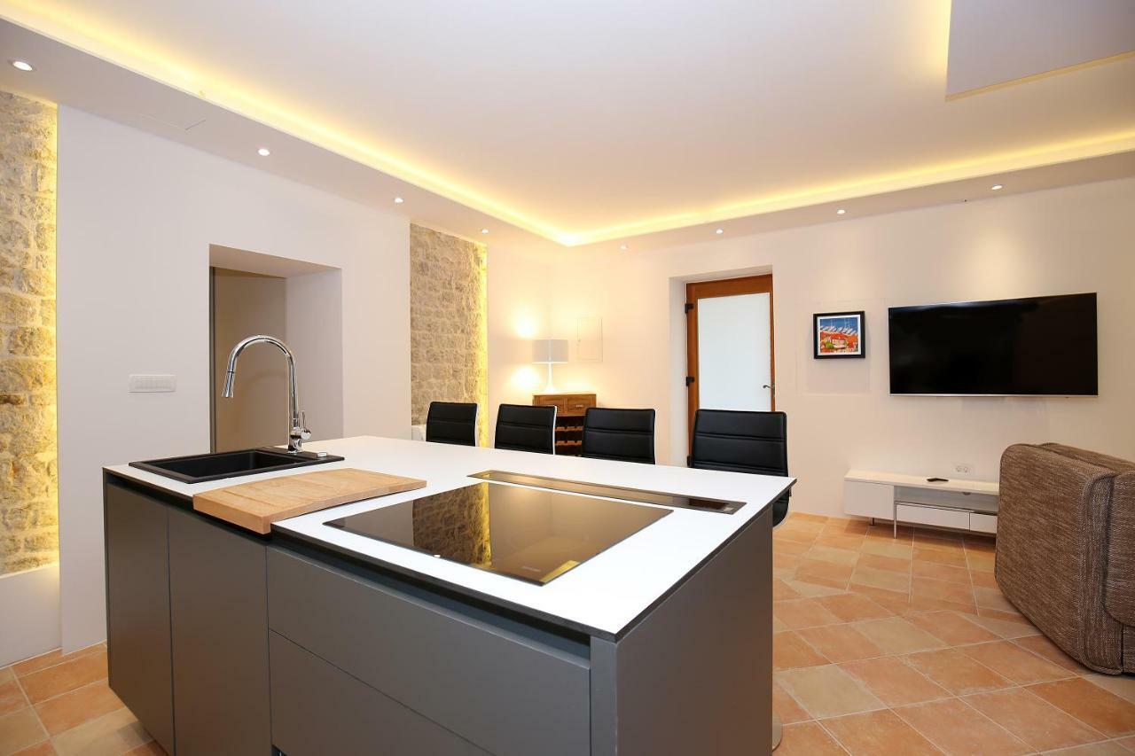 Casa Marina Apartments 시베니크 외부 사진