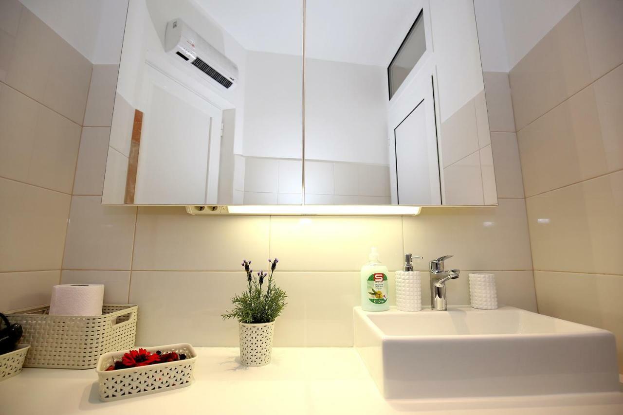 Casa Marina Apartments 시베니크 외부 사진